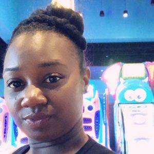 Meet your Posher, Crystal